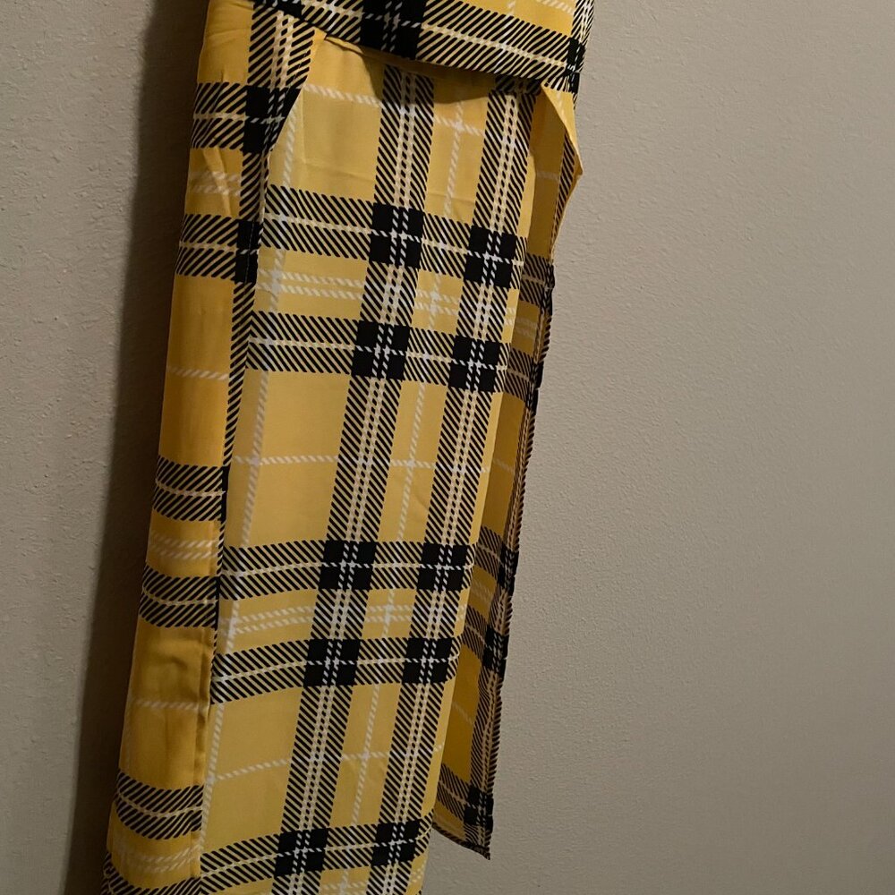 XS New York and Company yellow and black plaid high low puff shoulder top. - Picture 7 of 8
